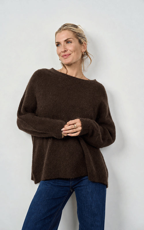 Bettina Long Alpaca Jumper, Chocolate