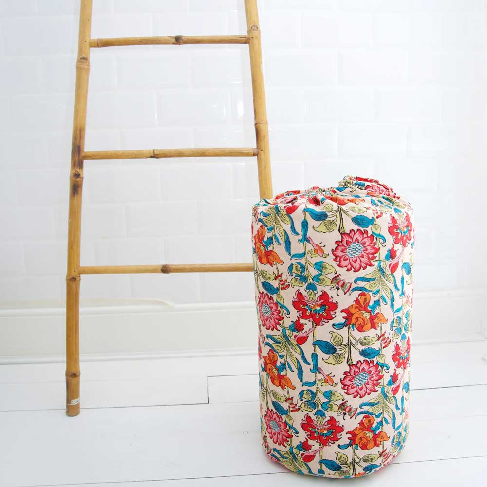 Floral Garden Print Quilt