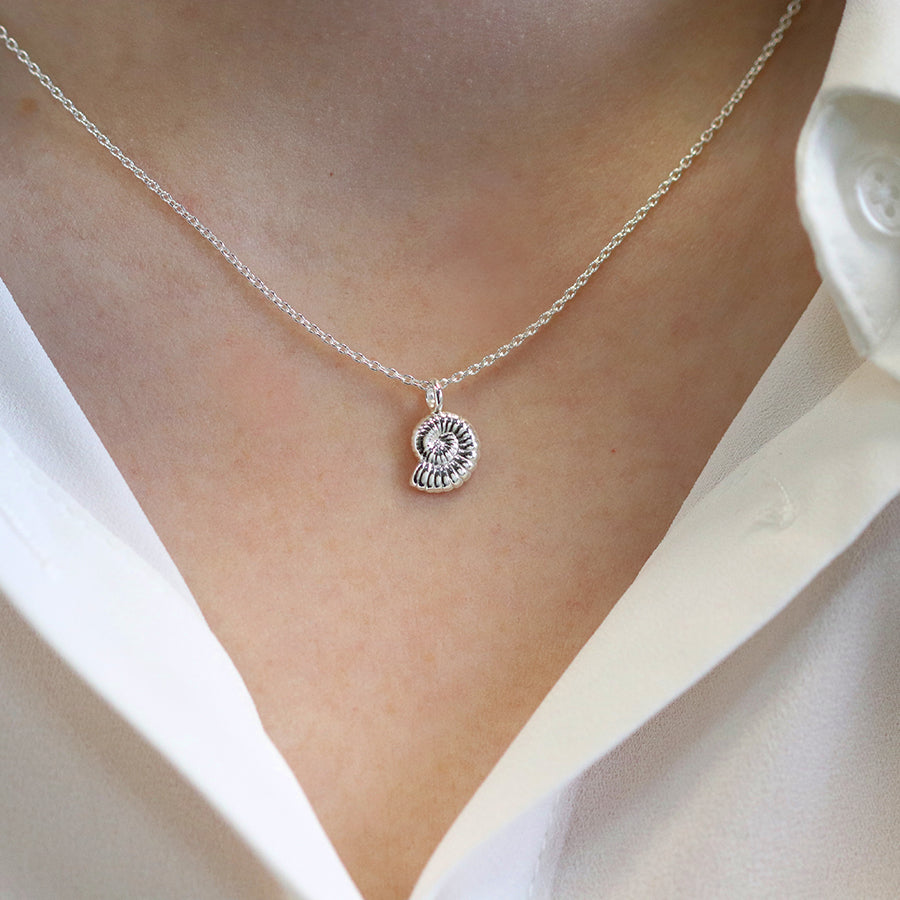1086 - Ammonite Pendant Necklace - Sterling Silver
