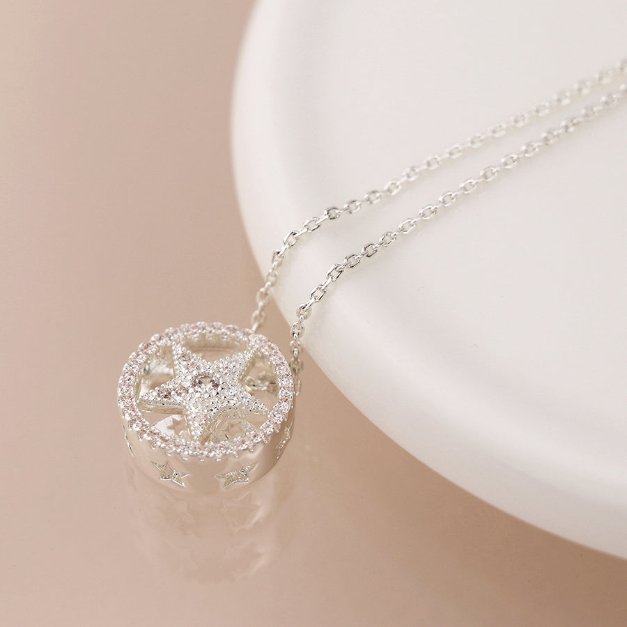 4471 - Silver Plated Star in Circle Necklace