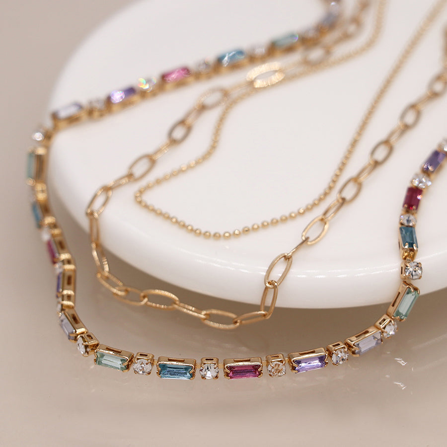 4567 - MultiColoured Crystal & Chain Necklace