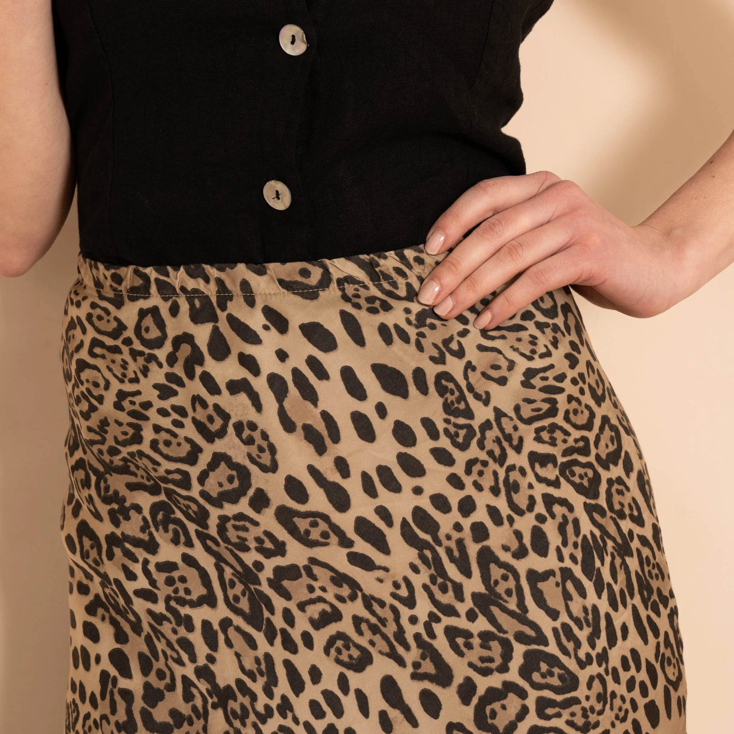Cassie, Midi Slip Skirt - Natural Leopard Print