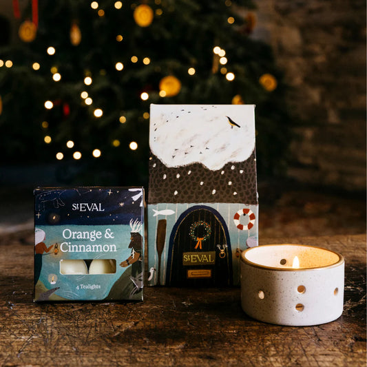 St Eval Christmas Cottage - Orange & Cinnamon