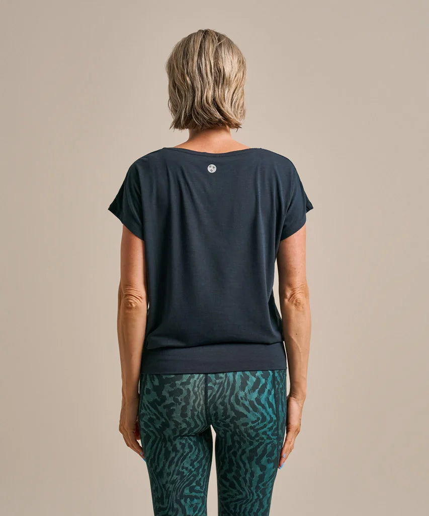 Mariner Navy, Short Sleeve Flow Top