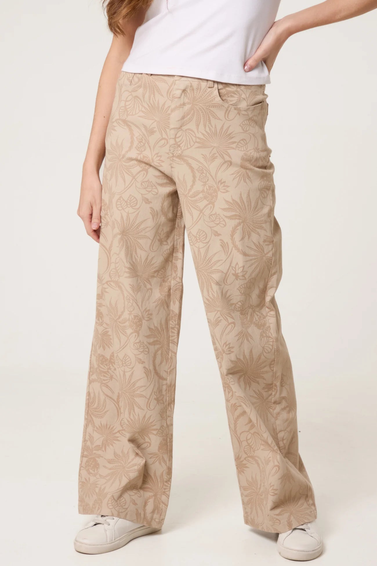Stone, Floral Printed Wide Leg Jeans