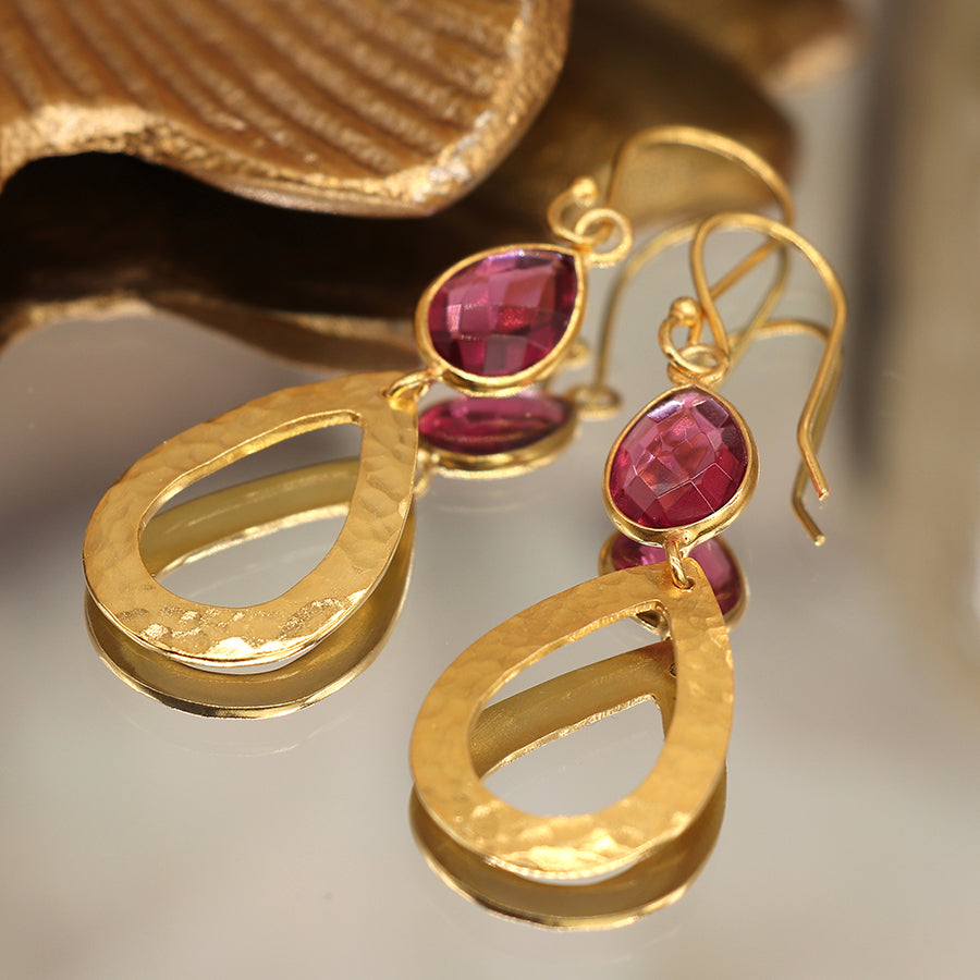 0024 -  Gold Plated Glass Teardrop Earrings