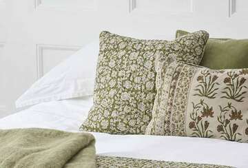 Provence Cushion - Olive