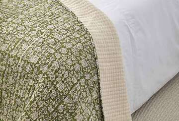 Provence Quilted Throw - Olive