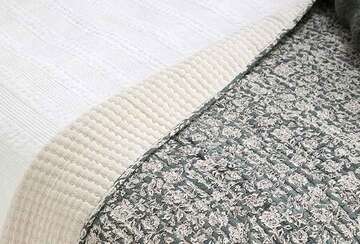 Provence Quilted Throw - Grey/Sage