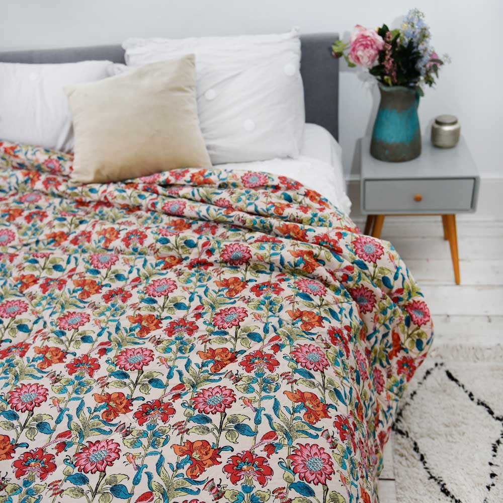 Floral Garden Print Quilt