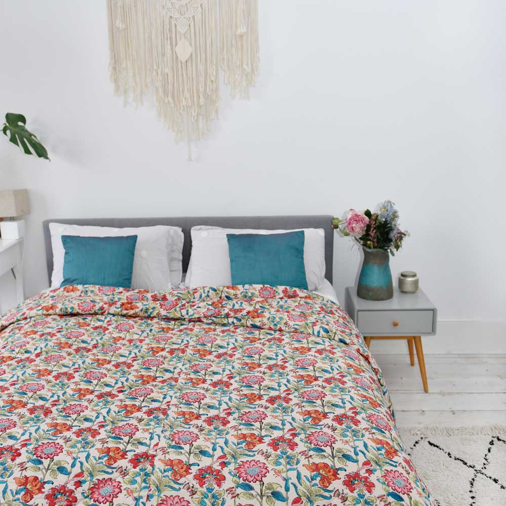 Floral Garden Print Quilt