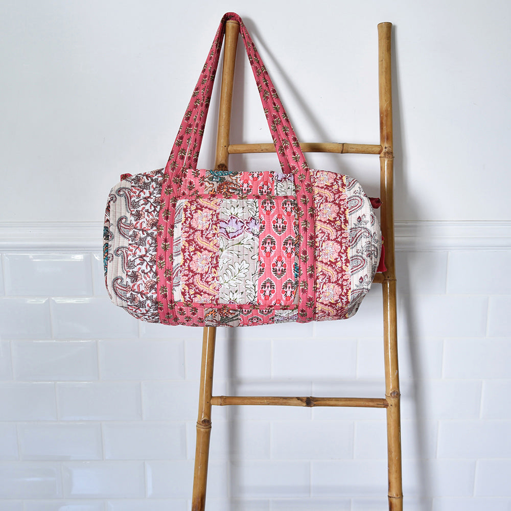 Red & Pink Mixed Fabric Print Quilted Duffle Bag