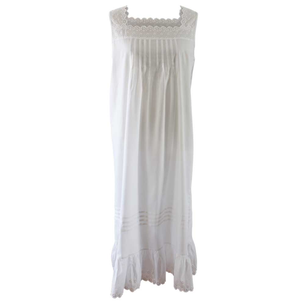 Eva, White Nightdress