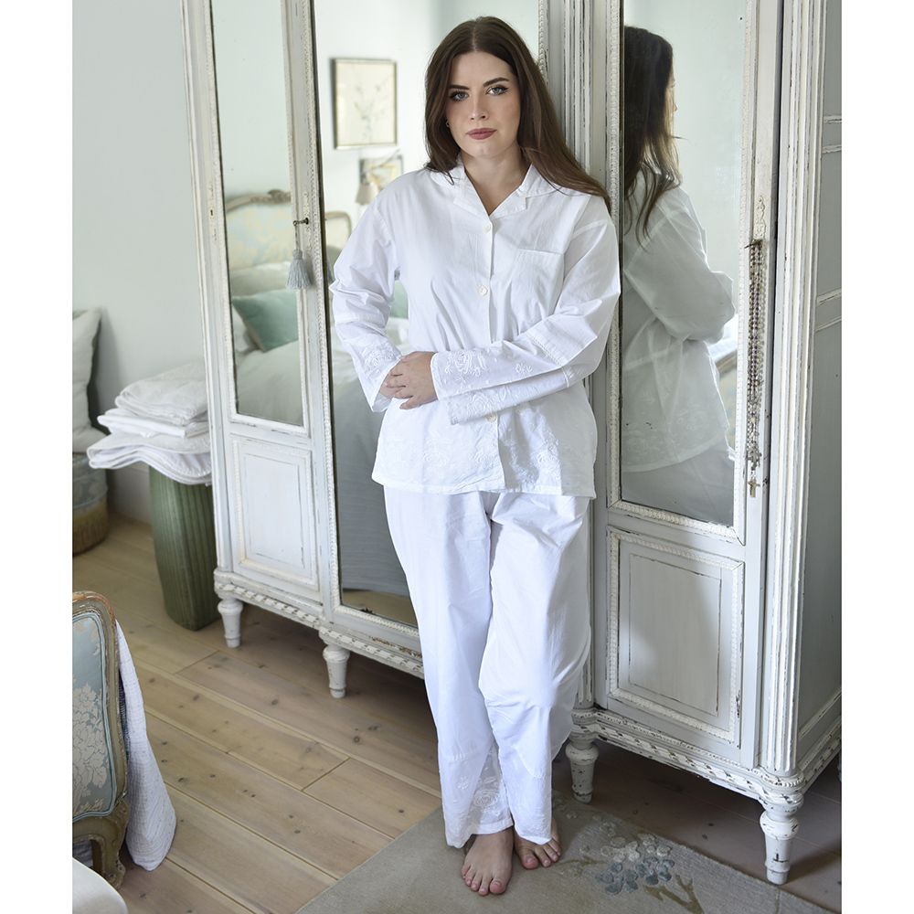 Julia, White Embroidered Pyjamas