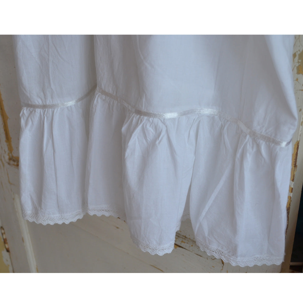 Rachael White Embroidered Nightdress