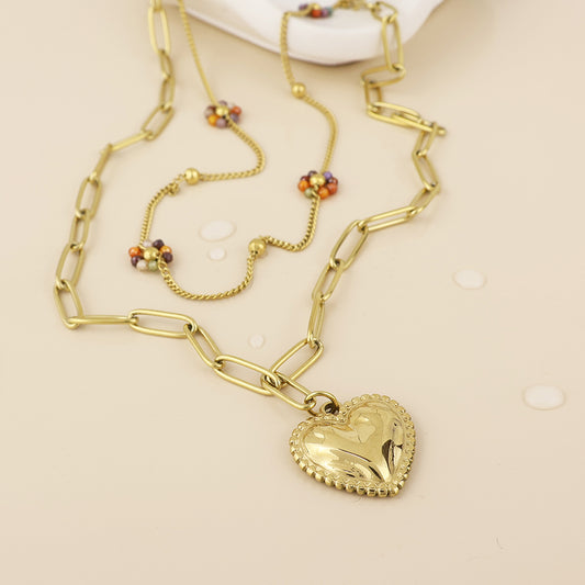 (190) Roma, Heart & Flower Necklace