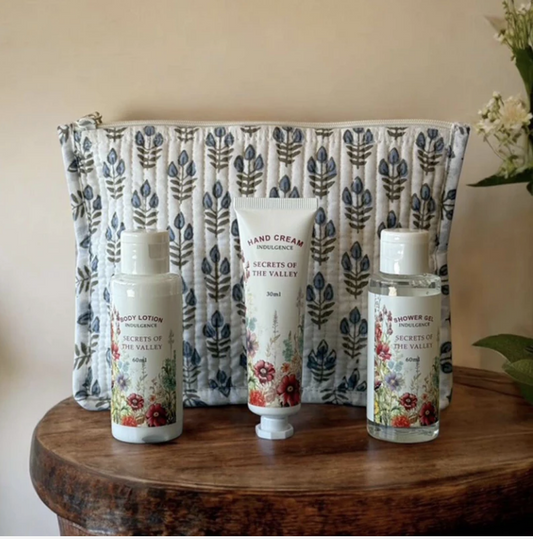 Weekend Pamper Set - Secrets of the Valley -  Blue & White