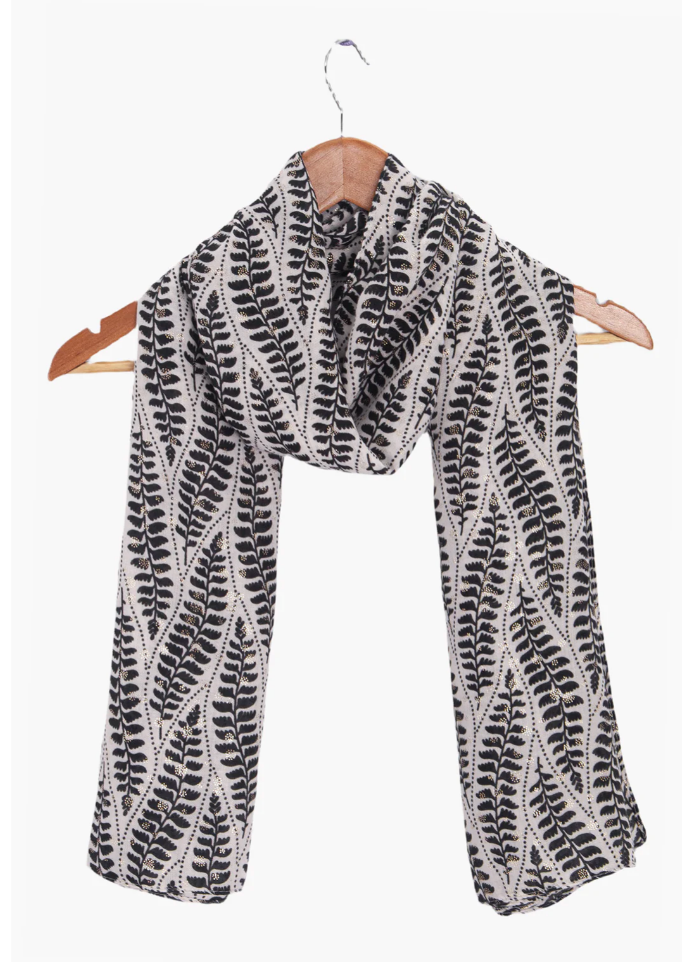 Scarf - Clover Fern Leaf - Black & Cream