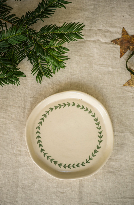 Hand Painted Snack Plate - Wreath