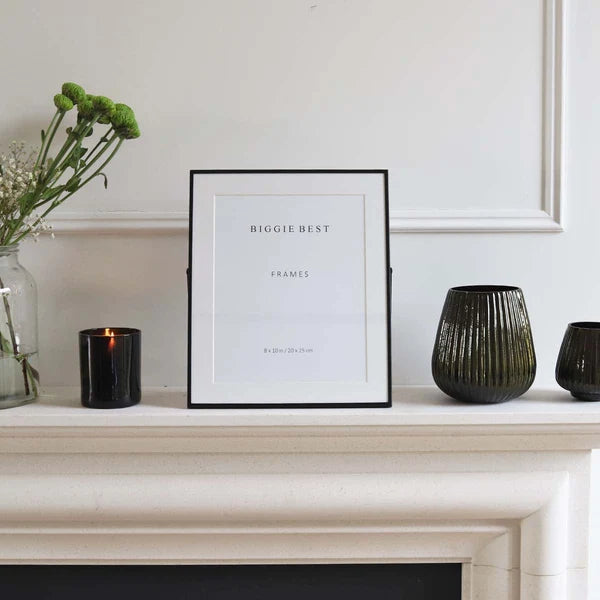 Black Metal Easel Photo Frame, 8x10