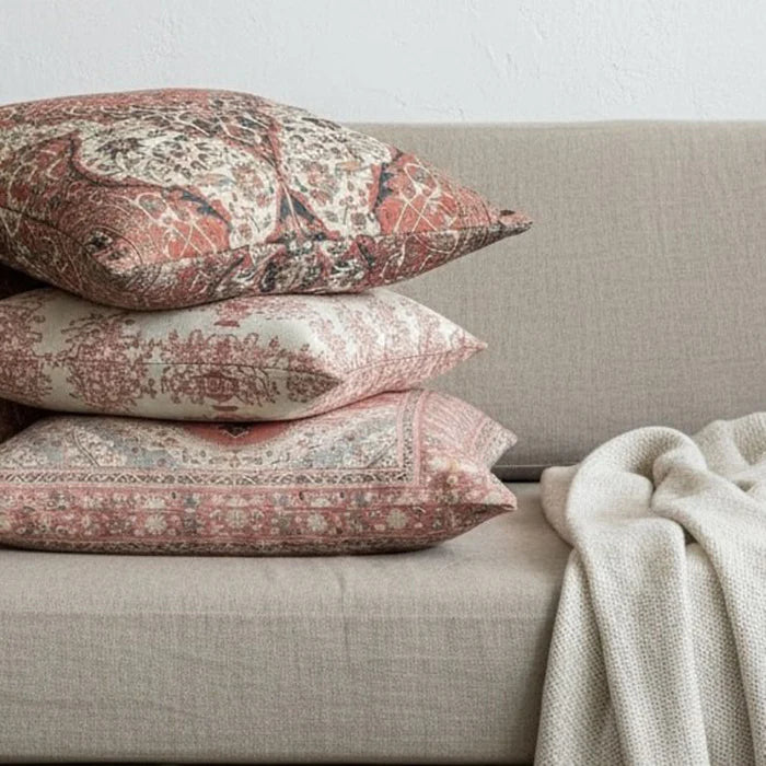 'Antiquated' Cushion