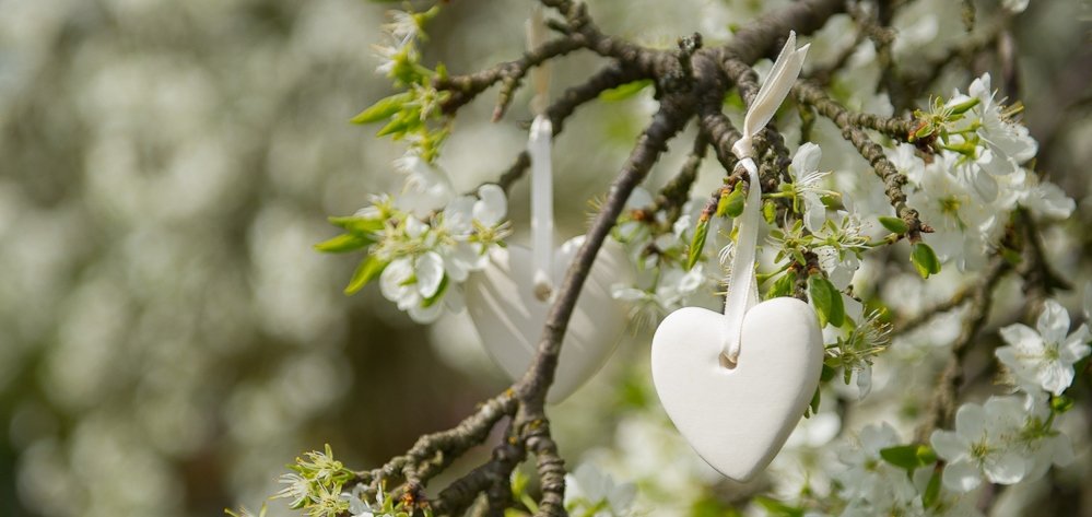 Scented Ceramic Heart - Garrigue